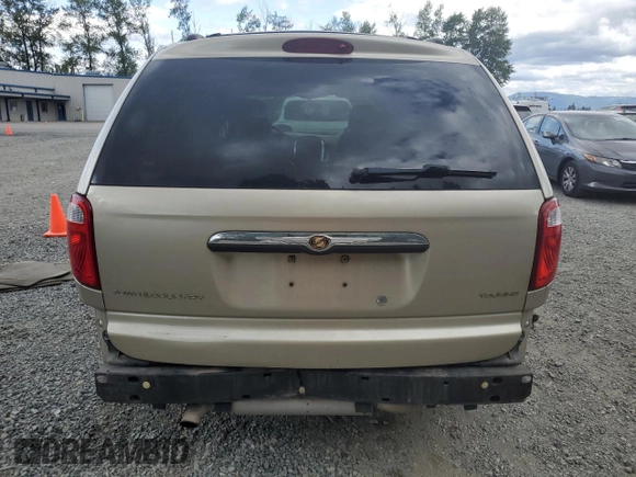 2007 Chrysler Town & Country Touring z VIN 2A4GP54L17R279349, wystawiony jako Copart lot #61488175 z przebiegiem 93 924 mil mil oraz Szkoda całkowita • Salvage title. Historia ofert i sprzedaży dostępna na DreamBid. Obrazek 6.