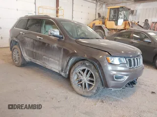 2018 Jeep Grand Cherokee Limited с VIN 1C4RJFBG9JC268479, выставлен на аукционе IAAI как лот 42032948 с пробегом 106 077 миль миль и . История ставок и продаж доступна на DreamBid. Изображение 1.