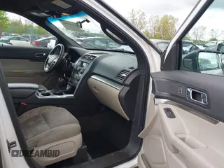 2013 Ford Explorer z VIN 1FM5K8B85DGC16338, wystawiony jako IAAI lot #42193303 z przebiegiem 236 088 mil mil oraz . Historia ofert i sprzedaży dostępna na DreamBid. Obrazek 5.