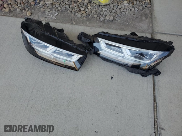 2018 Audi SQ5 Premium Plus with VIN WA1A4AFYXJ2204316, listed as a Copart auction lot 64113574 with 67,919 mi miles and Salvage Title. Bid and sale history available at DreamBid. Image 12.