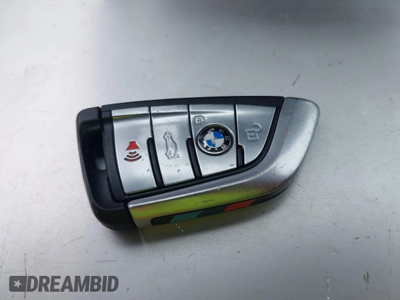 2018 BMW 5 Series 530i z VIN WBAJA5C54JG898565, wystawiony jako IAAI lot #41745230 z przebiegiem 123 776 mil mil oraz . Historia ofert i sprzedaży dostępna na DreamBid. Obrazek 11.
