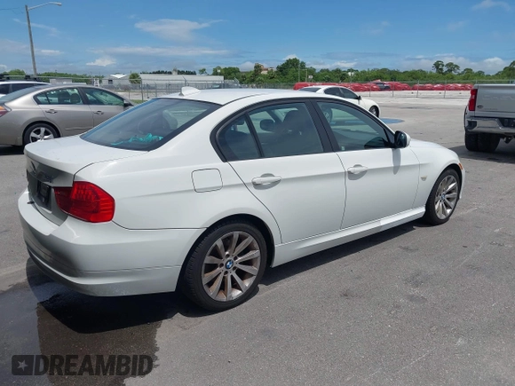 2011 BMW 3 Series 328i with VIN WBAPH5G50BNM84521, listed as a IAAI auction lot 42420705 with 124,351 mi miles and . Bid and sale history available at DreamBid. Image 4.