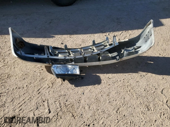 2001 Isuzu Rodeo S z VIN 4S2DM58W114306215, wystawiony jako Copart lot #85287914 z przebiegiem 157 844 mil mil oraz Szkoda całkowita • Salvage title. Historia ofert i sprzedaży dostępna na DreamBid. Obrazek 13.