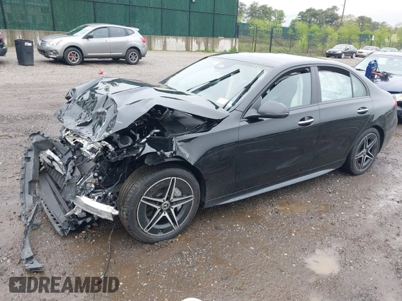 2024 Mercedes-Benz C 300 z VIN W1KAF4HB7RR164070, wystawiony jako IAAI lot #42220022 z przebiegiem 22 290 mil mil oraz . Historia ofert i sprzedaży dostępna na DreamBid. Obrazek 17.