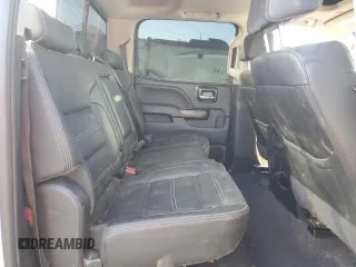 2019 GMC Sierra 3500HD Denali z VIN 1GT42WEY4KF241556, wystawiony jako Copart lot #42368875 z przebiegiem Nie podano mil oraz Szkody całkowita. Historia ofert i sprzedaży dostępna na DreamBid. Obrazek 10.