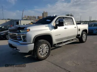 2021 Chevrolet Silverado 3500HD High Country with VIN 1GC4YVEY1MF276499, listed as a Copart auction lot 57173375 with 141,727 mi miles and Salvage title. Bid and sale history available at DreamBid. Image 1.