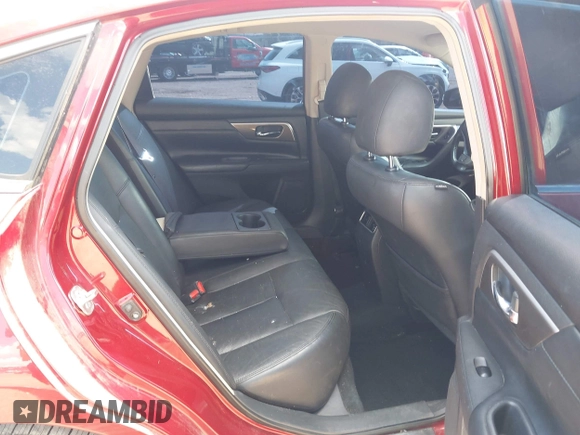 2013 Nissan Altima SV with VIN 1N4AL3APXDN504403, listed as a IAAI auction lot 42541551 with 215,789 mi miles and . Bid and sale history available at DreamBid. Image 8.