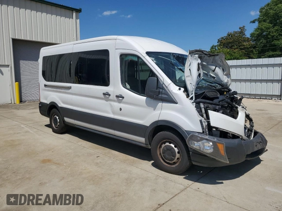 2019 Ford Transit с VIN 1FTYE2CM7KKA21210, выставлен на аукционе Copart как лот 55935235 с пробегом 261 234 миль миль и Списание • Salvage title. История ставок и продаж доступна на DreamBid. Изображение 4.