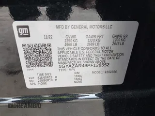 2023 Cadillac XT4 FWD Luxury with VIN 1GYAZAR49PF128552, listed as a IAAI auction lot 41806172 with 36,081 mi miles and . Bid and sale history available at carsss.com. Image 9.