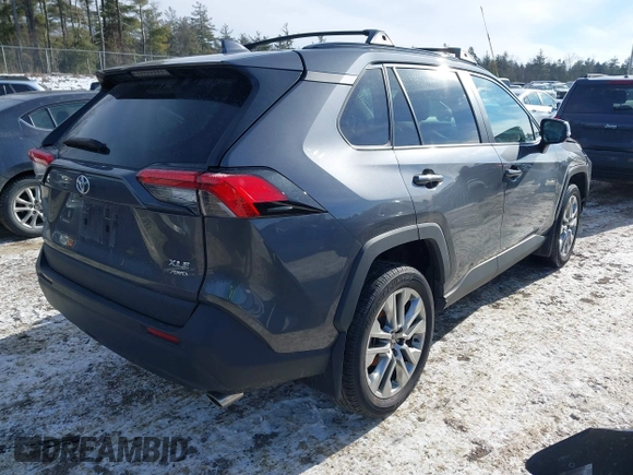 2023 Toyota RAV4 XLE Premium with VIN 2T3A1RFV9PC374171, listed as a IAAI auction lot 41261537 with 32,820 mi miles. Bid and sale history available at carsss.com. Image 4.