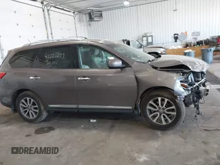 2014 Nissan Pathfinder SV with VIN 5N1AR2MM8EC677978, listed as a IAAI auction lot 42226299 with 159,939 mi miles and . Bid and sale history available at DreamBid. Image 13.