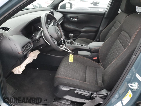 2024 Honda HR-V Sport z VIN 3CZRZ2H59RM756956, wystawiony jako Copart lot #61180725 z przebiegiem 4 788 mil mil oraz Szkoda całkowita • Salvage title. Historia ofert i sprzedaży dostępna na DreamBid. Obrazek 7.