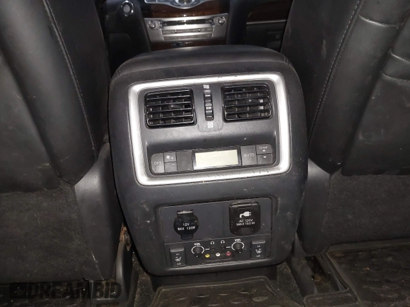 2014 Infiniti QX60 with VIN 5N1AL0MN7EC555322, listed as a IAAI auction lot 42070903 with 125,723 mi miles and . Bid and sale history available at DreamBid. Image 18.