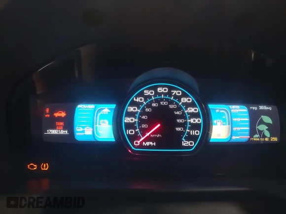 2011 Ford Fusion Hybrid with VIN 3FADP0L3XBR204073, listed as a IAAI auction lot 42570053 with 179,821 mi miles and . Bid and sale history available at DreamBid. Image 7.