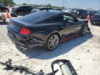 2021 Ford Mustang GT z VIN 1FA6P8CF5M5148745, wystawiony jako Copart lot #52045455 z przebiegiem 41 151 mil mil oraz Szkody całkowita. Historia ofert i sprzedaży dostępna na DreamBid. Obrazek 3.
