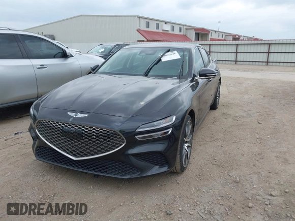 2023 Genesis G70 2.0T z VIN KMTG34TA9PU132552, wystawiony jako IAAI lot #42047048 z przebiegiem 39 111 mil mil oraz . Historia ofert i sprzedaży dostępna na DreamBid. Obrazek 2.