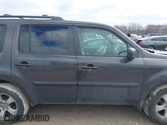 2012 Honda Pilot EX-L with VIN 5FNYF4H66CB049081, listed as a IAAI auction lot 41489931 with 220,509 mi miles. Bid and sale history available at carsss.com. Image 13.