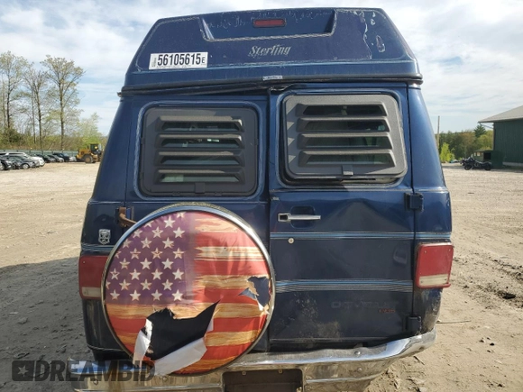 1995 Chevrolet Chevy Van z VIN 1GBEG25K1SF242663, wystawiony jako Copart lot #56105615 z przebiegiem 140 366 mil mil oraz Czysty tytuł • Clean title. Historia ofert i sprzedaży dostępna na DreamBid. Obrazek 6.