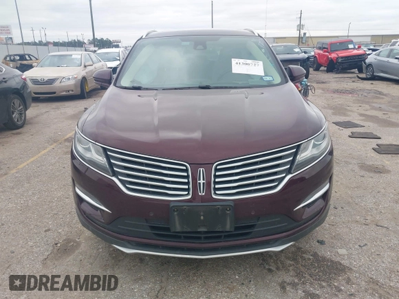 2017 Lincoln MKC Reserve z VIN 5LMCJ3C90HUL72098, wystawiony jako IAAI lot #41300727 z przebiegiem 74 507 mil mil oraz . Historia ofert i sprzedaży dostępna na DreamBid. Obrazek 12.