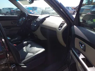 2012 Kia Soul + with VIN KNDJT2A67C7404399, listed as a IAAI auction lot 42090661 with 138,993 mi miles. Bid and sale history available at carsss.com. Image 5.