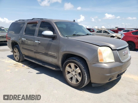 2011 GMC Yukon XL SLT with VIN 1GKS1KE06BR130717, listed as a Copart auction lot 54953325 with 226,053 mi miles and Clean Title. Bid and sale history available at carsss.com. Image 4.