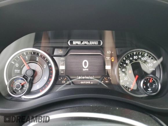 2020 Ram 2500 Laramie z VIN 3C6UR5FL1LG102159, wystawiony jako Copart lot #54927245 z przebiegiem 87 348 mil mil oraz Szkoda całkowita • Salvage title. Historia ofert i sprzedaży dostępna na DreamBid. Obrazek 9.