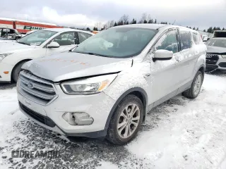 2017 Ford Escape SE with VIN 1FMCU9GD3HUD69496, listed as a Copart auction lot 81985834 with 190,248 mi miles and Salvage Title. Bid and sale history available at carsss.com. Image 1.