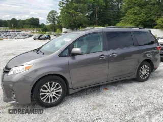 2019 Toyota Sienna XLE Auto Access Seat с VIN 5TDYZ3DC6KS966299, выставлен на аукционе Copart как лот 59930355 с пробегом 92 853 миль миль и Списание • Salvage title. История ставок и продаж доступна на DreamBid. Изображение 1.
