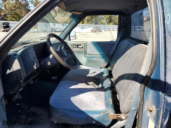 1992 GMC Sonoma with VIN 1GTCS14ZXN8512542, listed as a Copart auction lot 82427174 with 222,475 mi miles and Salvage Title. Bid and sale history available at carsss.com. Image 7.
