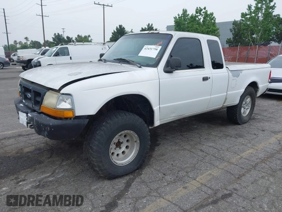 2000 Ford Ranger XLT with VIN 1FTZR15XXYPB55957, listed as a IAAI auction lot 42431758 with 349,550 mi miles and . Bid and sale history available at DreamBid. Image 2.