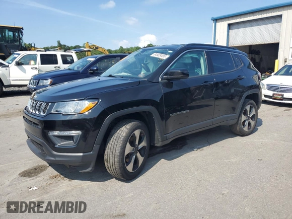 2019 Jeep Compass Latitude z VIN 3C4NJDBB5KT713992, wystawiony jako Copart lot #64503495 z przebiegiem 99 097 mil mil oraz Szkoda całkowita • Salvage title. Historia ofert i sprzedaży dostępna na DreamBid. Obrazek 1.