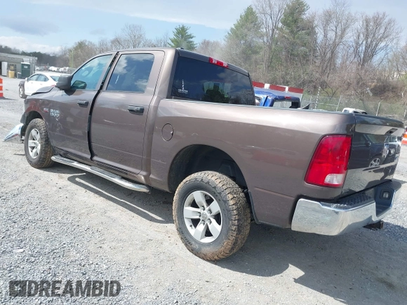 2018 Ram 1500 Tradesman with VIN 1C6RR7KT3JS278983, listed as a IAAI auction lot 41824319 with 193,341 mi miles and . Bid and sale history available at DreamBid. Image 3.
