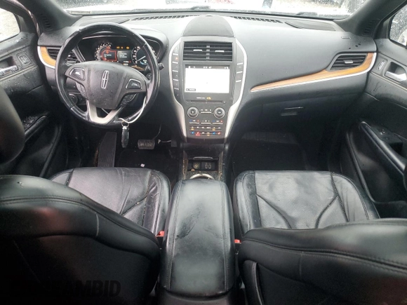 2018 Lincoln MKC Reserve z VIN 5LMTJ3DH9JUL22523, wystawiony jako Copart lot #45380295 z przebiegiem 111 494 mil mil oraz Szkoda całkowita • Salvage title. Historia ofert i sprzedaży dostępna na DreamBid. Obrazek 8.