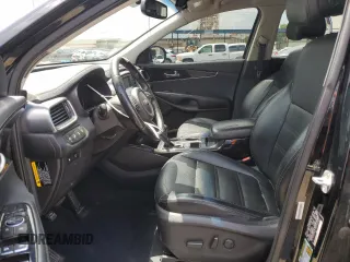 2016 Kia Sorento EX with VIN 5XYPH4A19GG005627, listed as a Copart auction lot 63580745 with 174,611 mi miles and Salvage title. Bid and sale history available at DreamBid. Image 7.