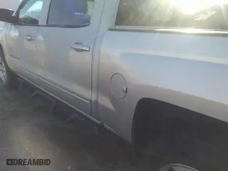 2015 Chevrolet Silverado 1500 LT with VIN 3GCUKREC7FG138643, listed as a IAAI auction lot 41582933 with 112,771 mi miles. Bid and sale history available at carsss.com. Image 6.