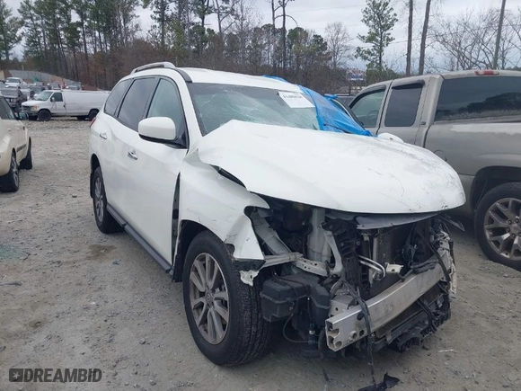 2016 Nissan Pathfinder S with VIN 5N1AR2MN5GC669879, listed as a IAAI auction lot 41489628 with 1 mi miles. Bid and sale history available at carsss.com. Image 1.