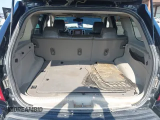 2010 Jeep Grand Cherokee Limited with VIN 1J4RR5GT6AC147699, listed as a IAAI auction lot 42118353 with 212,961 mi miles and . Bid and sale history available at DreamBid. Image 13.