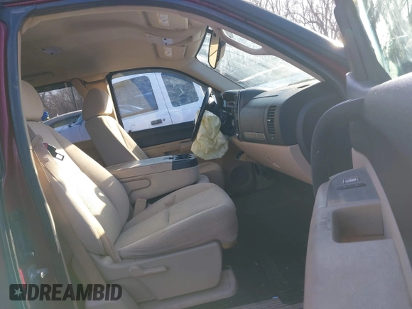 2007 GMC Sierra 1500 SLE1 with VIN 2GTEC19C471540952, listed as a IAAI auction lot 41387079 with 155,427 mi miles and . Bid and sale history available at DreamBid. Image 5.