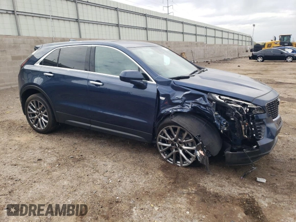 2021 Cadillac XT4 AWD Luxury with VIN 1GYFZBR41MF003522, listed as a Copart auction lot 69144164 with 17,953 mi miles and Salvage Title. Bid and sale history available at carsss.com. Image 4.