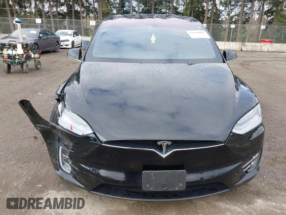 2016 Tesla Model X 70D with VIN 5YJXCBE20GF013046, listed as a IAAI auction lot 41944005 with 94,509 mi miles. Bid and sale history available at carsss.com. Image 12.