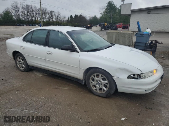 2000 Oldsmobile Intrigue GX z VIN 1G3WH52H8YF257547, wystawiony jako Copart lot #79727714 z przebiegiem 132 156 mil mil oraz Szkody całkowita. Historia ofert i sprzedaży dostępna na DreamBid. Obrazek 4.