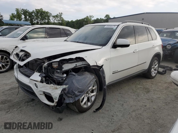 2012 BMW X5 50i with VIN 5UXZV8C57CL425425, listed as a Copart auction lot 55846475 with 70,960 mi miles and Salvage title. Bid and sale history available at DreamBid. Image 1.