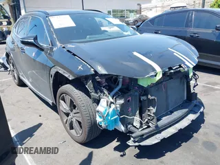 2021 Lexus UX 250h z VIN JTHP9JBH2M2048461, wystawiony jako IAAI lot #42017871 z przebiegiem 56 537 mil mil oraz . Historia ofert i sprzedaży dostępna na DreamBid. Obrazek 1.