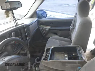 2003 Chevrolet Tahoe LS with VIN 1GNEC13V23R317327, listed as a IAAI auction lot 42183565 with 267,057 mi miles and . Bid and sale history available at DreamBid. Image 5.