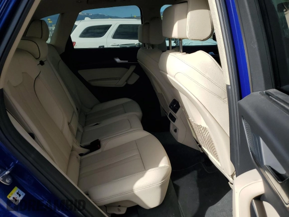 2023 Audi Q5 S line Premium Plus with VIN WA1E2AFY3P2053545, listed as a Copart auction lot 43109325 with 32,686 mi miles and Salvage title. Bid and sale history available at DreamBid. Image 11.