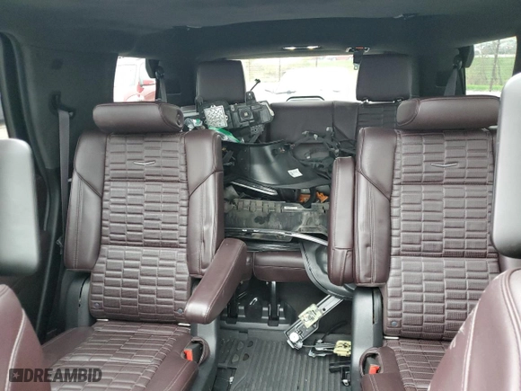 2022 Cadillac Escalade Sport Platinum with VIN 1GYS4GKL8NR184324, listed as a Copart auction lot 82283094 with 63,869 mi miles and Salvage Title. Bid and sale history available at carsss.com. Image 10.