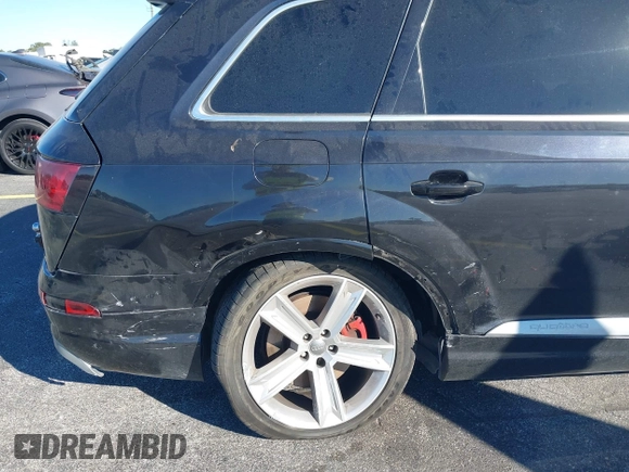 2019 Audi Q7 Prestige with VIN WA1VAAF70KD016797, listed as a IAAI auction lot 41722711 with 95,510 mi miles and . Bid and sale history available at DreamBid. Image 6.