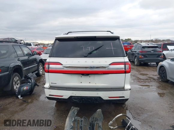 2020 Lincoln Navigator Reserve with VIN 5LMJJ2LT7LEL05241, listed as a IAAI auction lot 41462033 with 123,841 mi miles and . Bid and sale history available at DreamBid. Image 17.