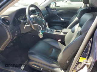 2011 Lexus IS 250 z VIN JTHBF5C29B5149755, wystawiony jako Copart lot #59172895 z przebiegiem 122 066 mil mil oraz Szkoda całkowita • Salvage title. Historia ofert i sprzedaży dostępna na DreamBid. Obrazek 7.