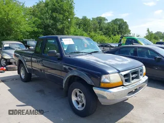 2000 Ford Ranger XLT with VIN 1FTZR15X8YPA04230, listed as a IAAI auction lot 42623480 with 227,056 mi miles and . Bid and sale history available at DreamBid. Image 1.